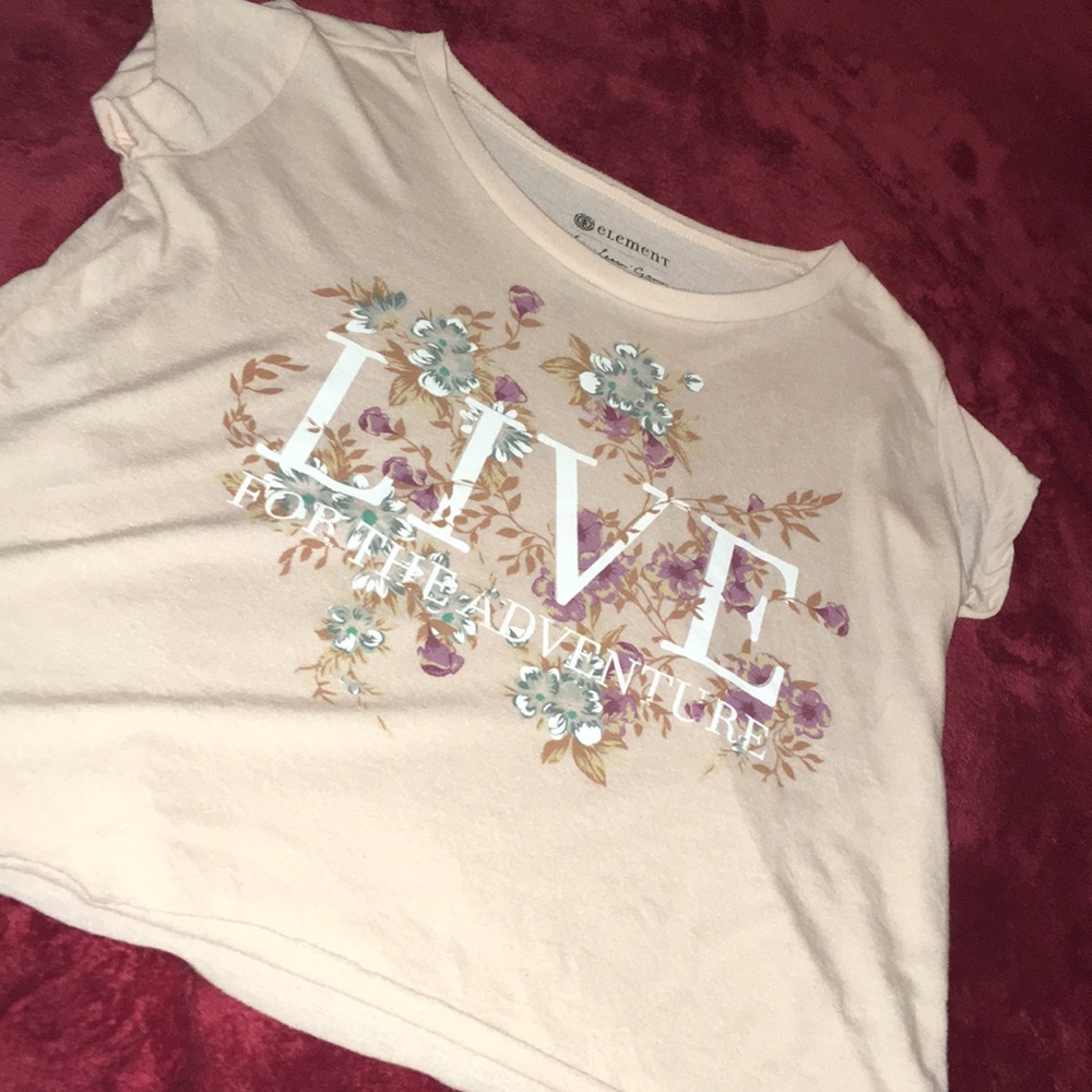 Tee shirt, crop top